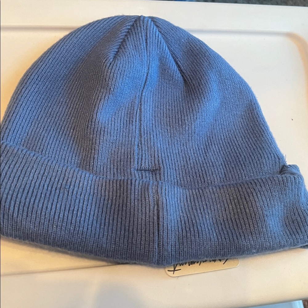 Free People Iconic Buti Beanie - Picture 6 of 6